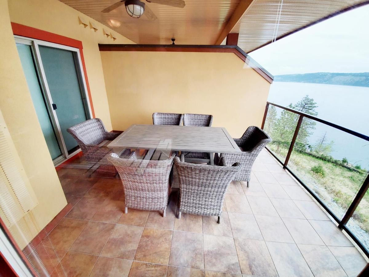 Cozystay Signature Lake Okanagan Resort كيلوانا المظهر الخارجي الصورة
