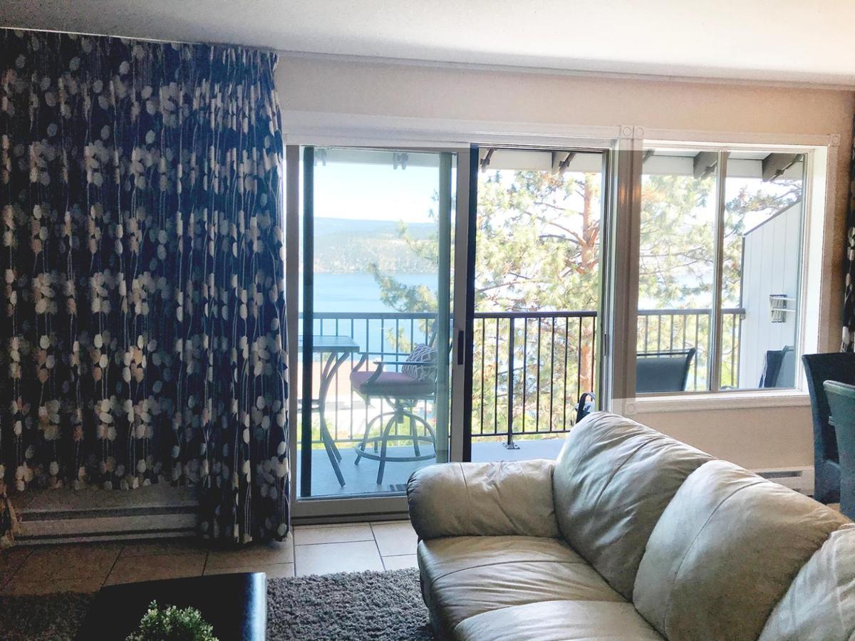 Cozystay Signature Lake Okanagan Resort كيلوانا المظهر الخارجي الصورة