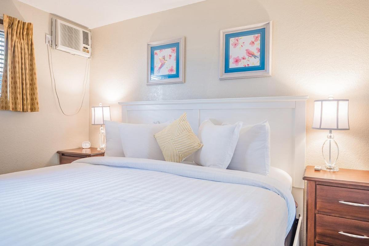 Cozystay Signature Lake Okanagan Resort كيلوانا المظهر الخارجي الصورة