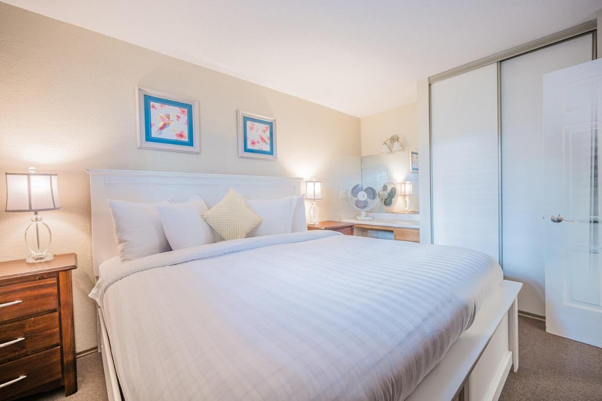 Cozystay Signature Lake Okanagan Resort كيلوانا المظهر الخارجي الصورة