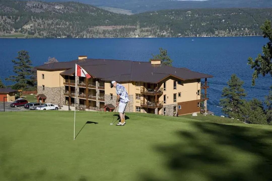 Cozystay Signature Lake Okanagan Resort كيلوانا المظهر الخارجي الصورة