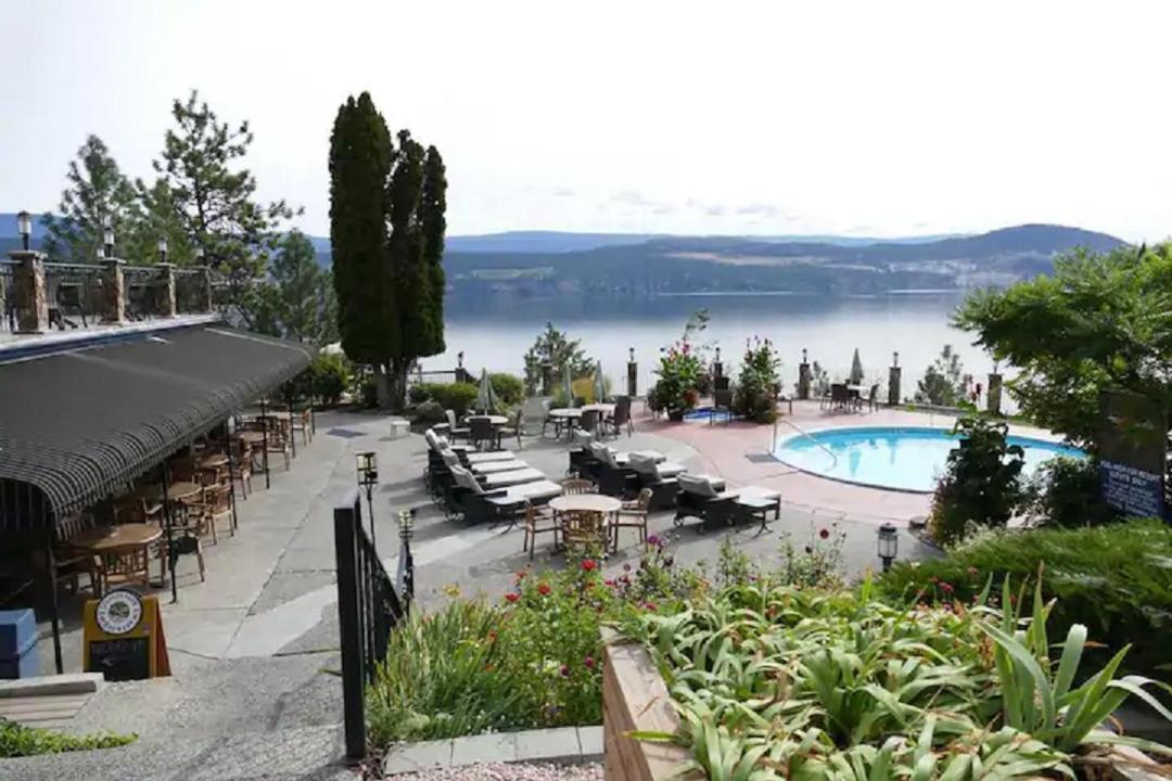 Cozystay Signature Lake Okanagan Resort كيلوانا المظهر الخارجي الصورة